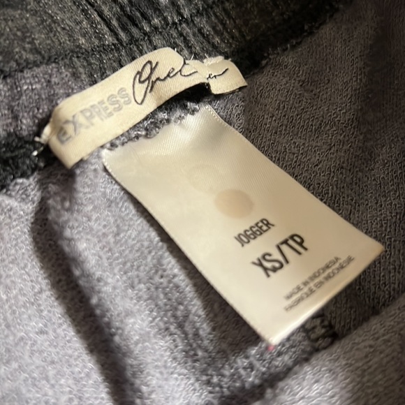 Express One Eleven Joggers SZ XS - Picture 5 of 5